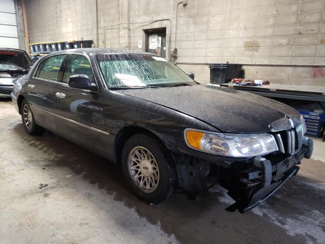 1LNFM82WXWY716604 Lincoln TOWNCAR