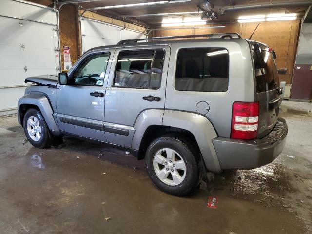 1C4PJMAKXCW107786 Jeep Liberty