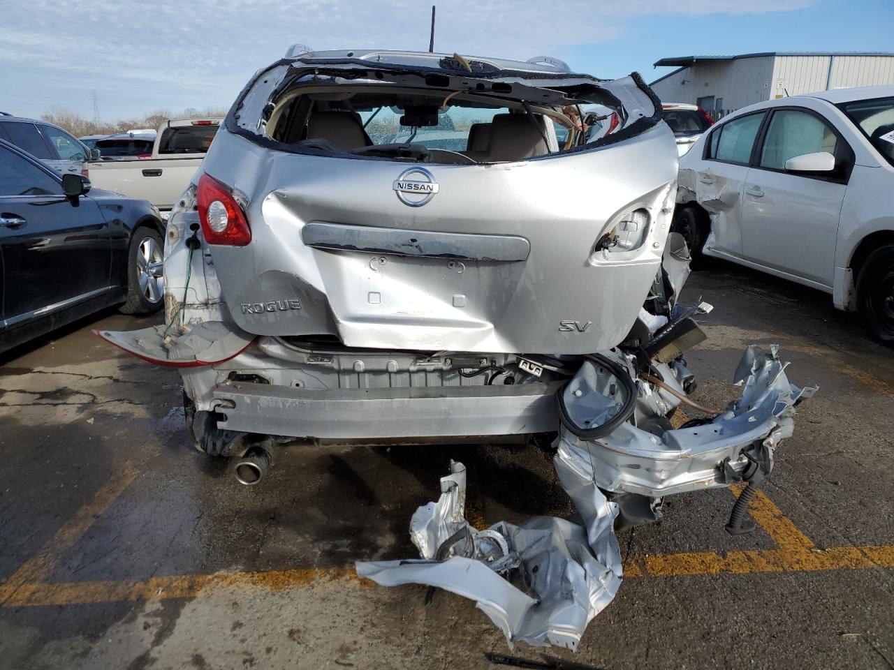 2011 Nissan Rogue S VIN: JN8AS5MT5BW173484 Lot: 43820573