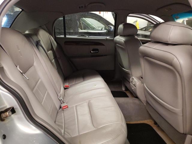 1LNHM81W4XY681263 Lincoln Town Car Executive