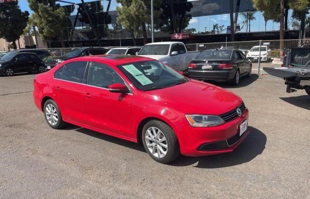 Salvage cars for sale from Copart San Diego, CA: 2013 Volkswagen Jetta SE