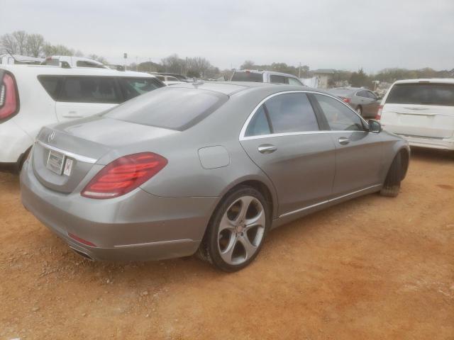 WDDUG8CB8FA136202 Mercedes-Benz S 550