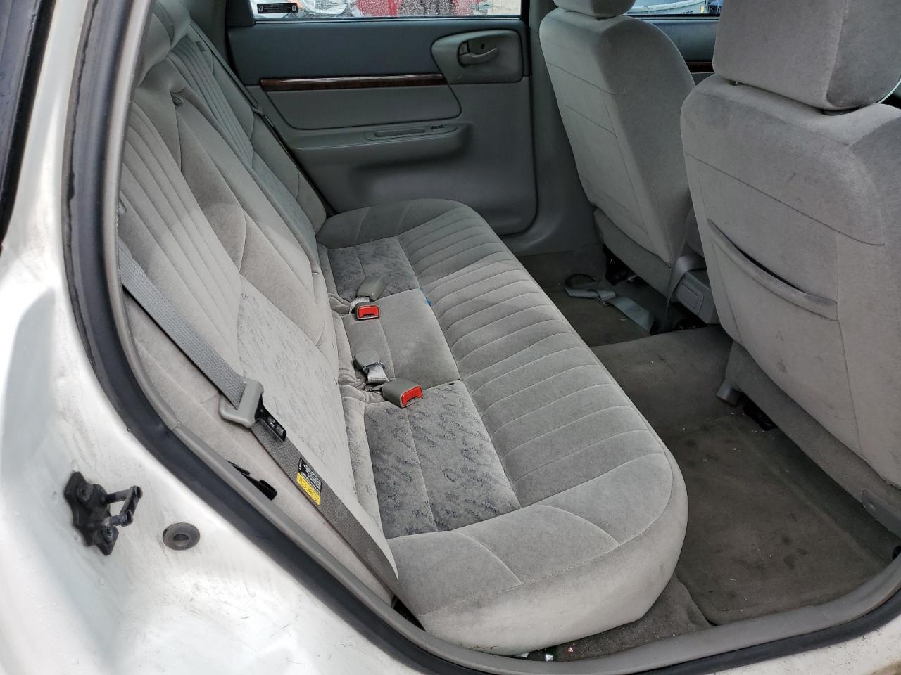 2G1WF55E429157560 2002 Chevrolet Impala