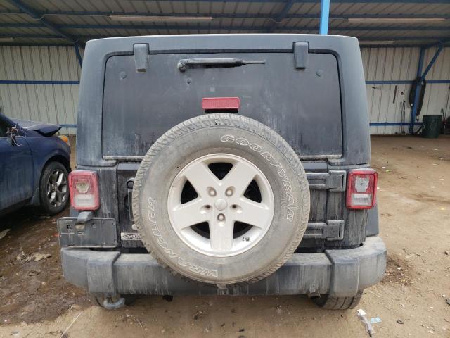 1C4BJWDG8JL866724 Jeep Wrangler Unlimited Sport