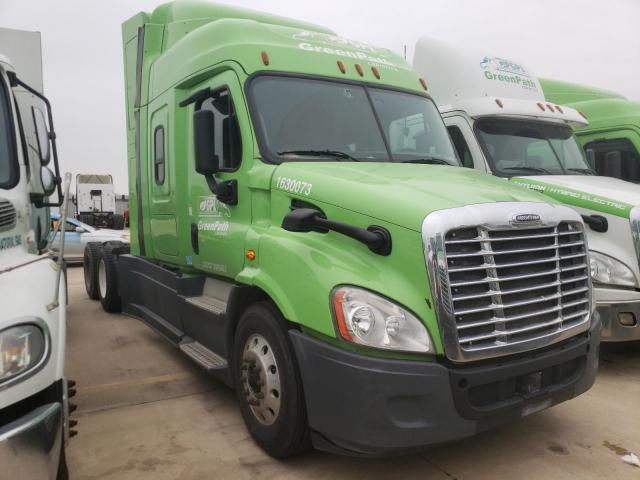 Salvage cars for sale from Copart Wilmer, TX: 2016 Freightliner Cascadia 1