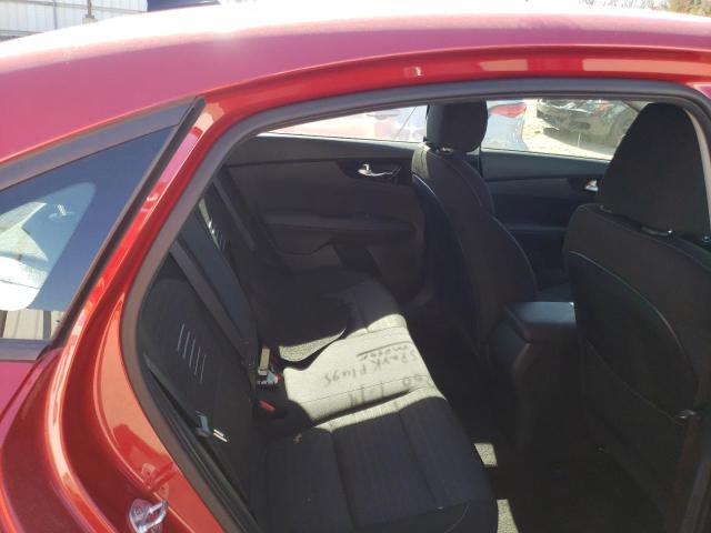 3KPF34AD0KE024755 KIA Forte Gt Line