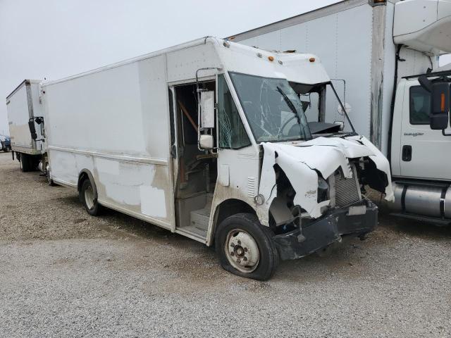 Salvage cars for sale from Copart Wilmer, TX: 2002 Freightliner Chassis M Line WALK-IN Van