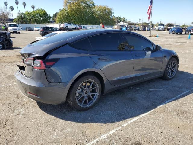 5YJ3E1EB6NF205815 Tesla MODEL 3