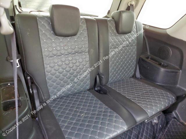 JS3TA0D10J4100074 Suzuki GRAND VITA