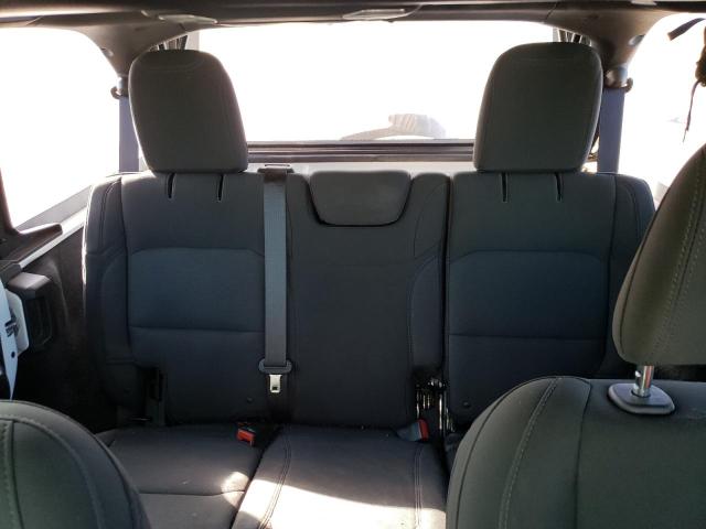 1C4HJXDG8JW201398 Jeep Wrangler Unlimited Sport