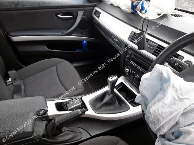 WBAPF52050A783427 BMW 318i Es