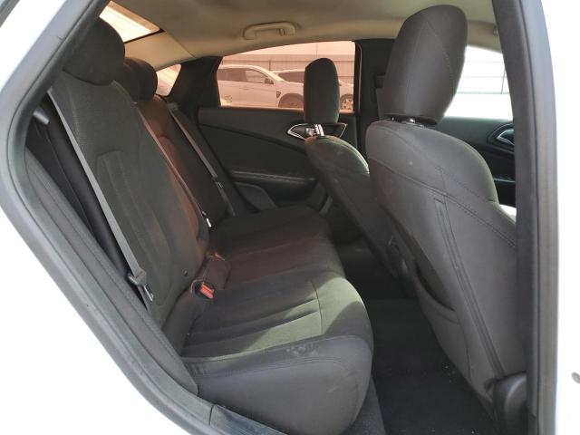 1C3CCCAB5GN110985 Chrysler 200 Limited