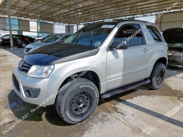 JS3TA0D10J4100074 Suzuki GRAND VITA