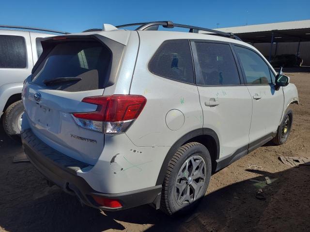 JF2SKAGC1KH579028 Subaru Forester Premium