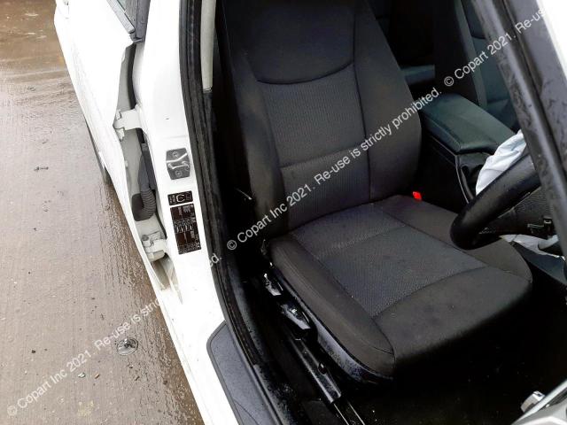 WBAPF52050A783427 BMW 318i Es