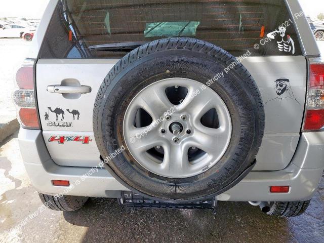 JS3TA0D10J4100074 Suzuki GRAND VITA