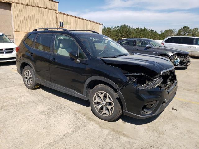 JF2SKAEC0KH458543 Subaru Forester Premium