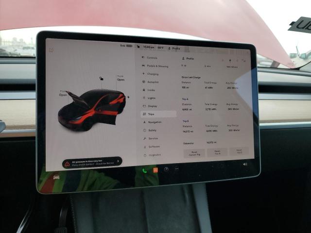 7SAYGDEE9NF385998 Tesla Model Y
