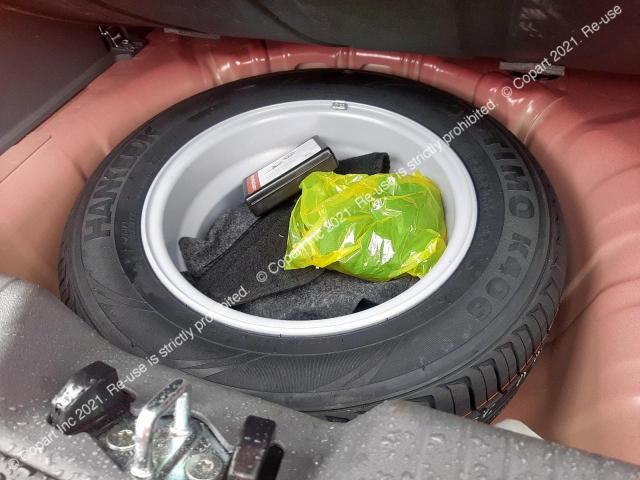KNADH511LB6804386 KIA Rio 2