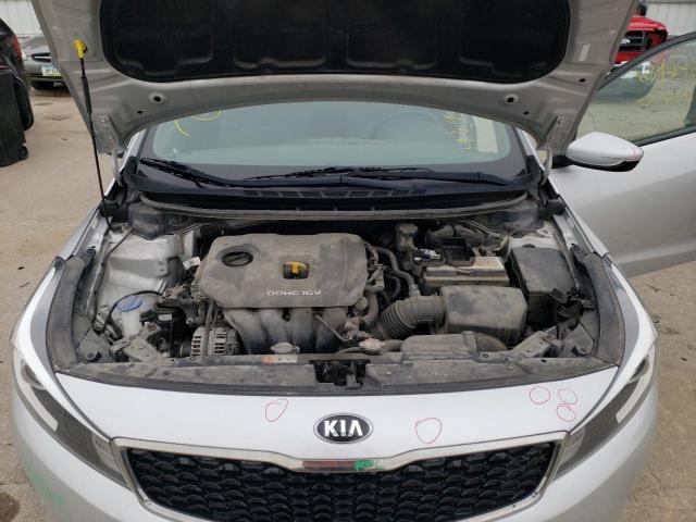3KPFK4A74JE196217 KIA FORTE LX