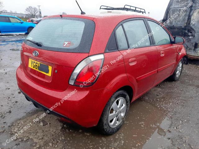KNADH511LB6804386 KIA Rio 2