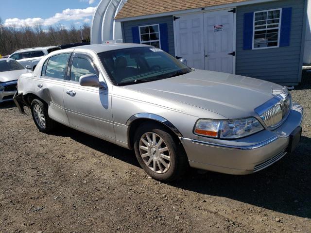 1LNHM81V47Y624651 Lincoln TOWNCAR