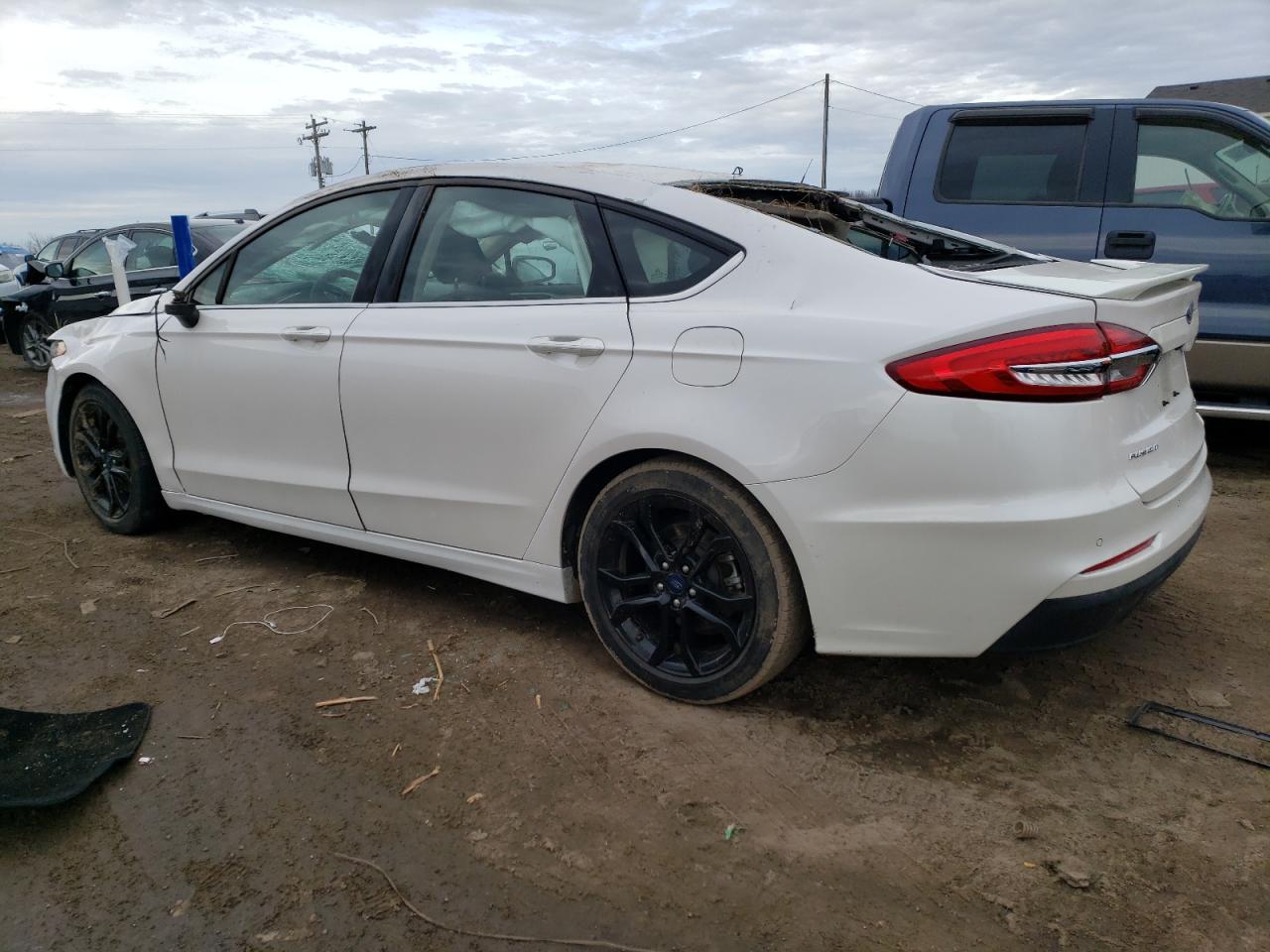 3FA6P0HD3KR178457 2019 Ford Fusion Se