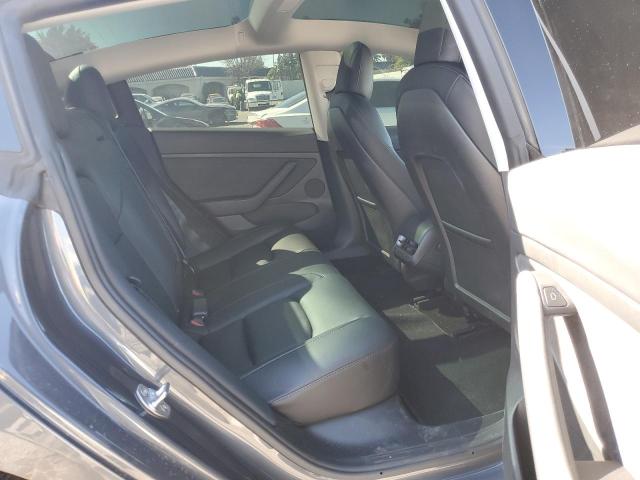 5YJ3E1EB6NF205815 Tesla MODEL 3