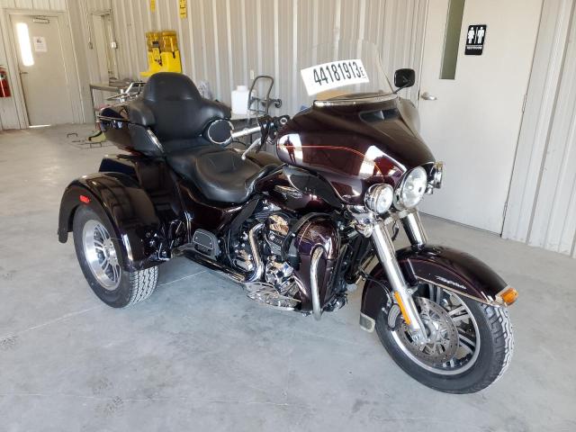 Salvage cars for sale from Copart Hurricane, WV: 2014 Harley-Davidson Flhtcutg TRI Glide Ultra