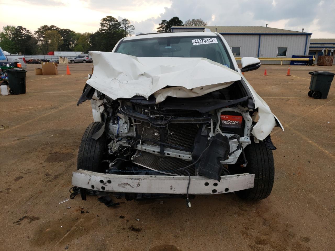 JTEZU5JR9K5198083 TOYOTA 4RUNNER 2019