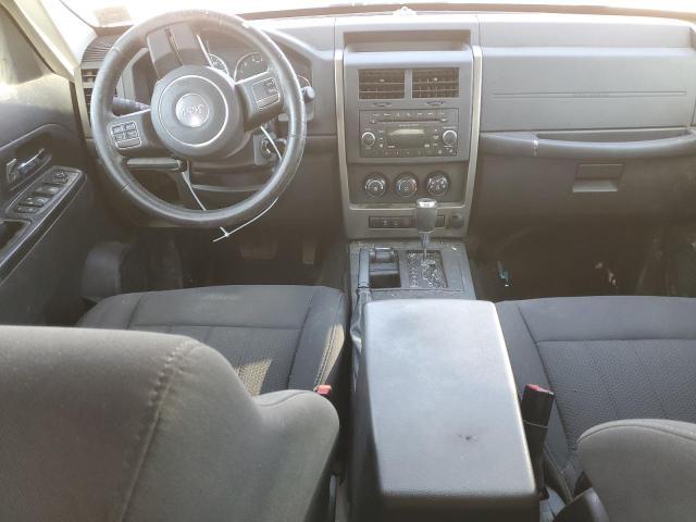 1C4PJMAKXCW107786 Jeep Liberty