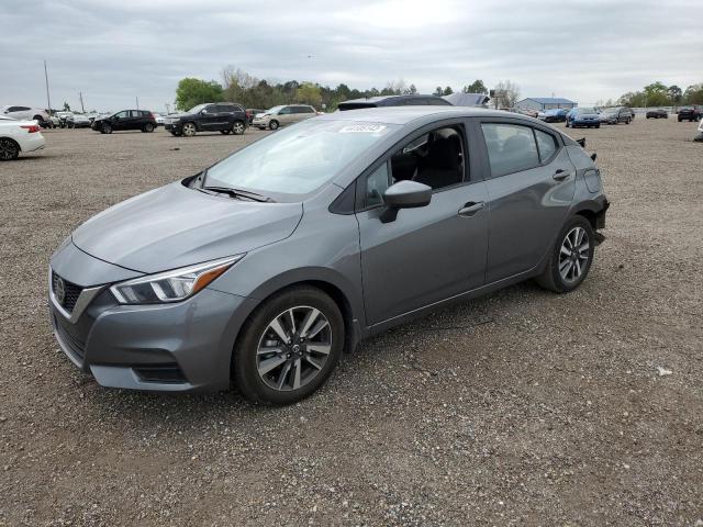 2022 Nissan Versa SV