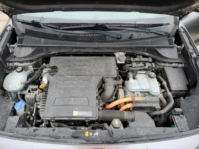 KNDCB3LC4H5104696 KIA NIRO FE
