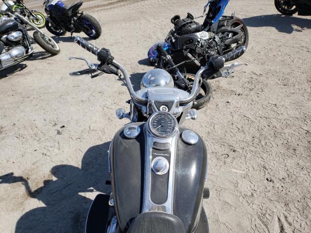 2019 HARLEY-DAVIDSON FLRT 1HD1MCP15KB851368