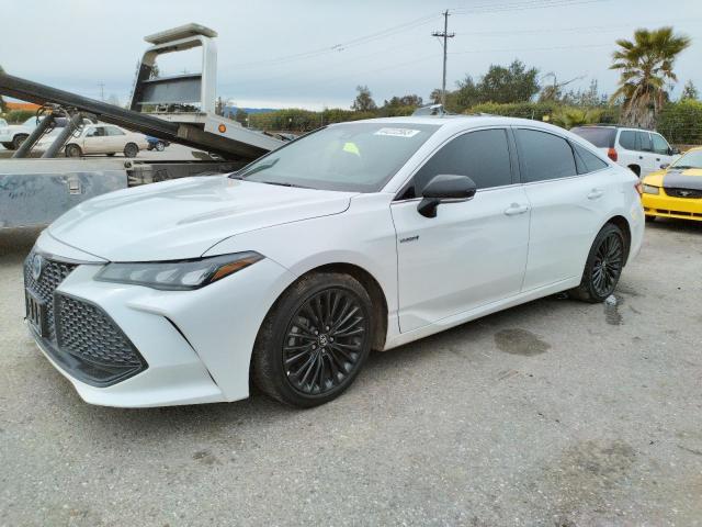 2020 Toyota Avalon XSE