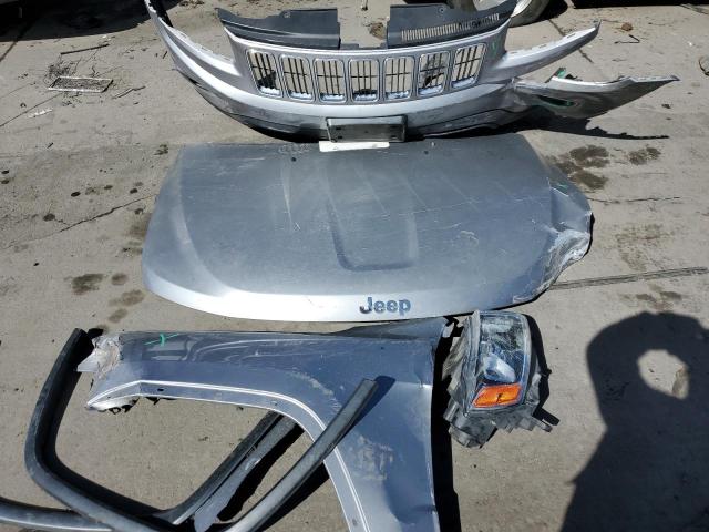 1C4RJFAG8EC392704 Jeep Grand Cherokee Laredo