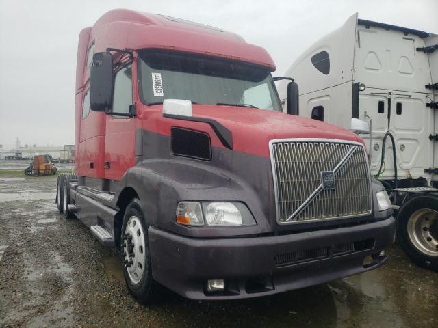 Volvo salvage cars for sale: 1999 Volvo VN