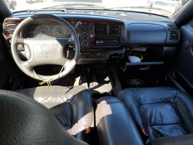 1B4HS28Z1YF209538 Dodge Durango