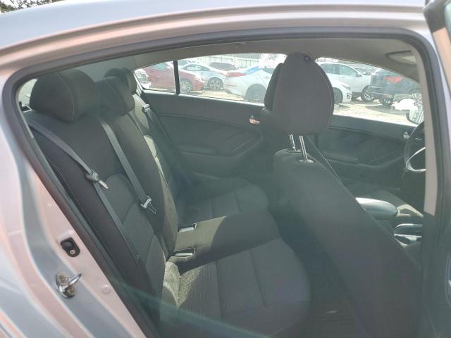 2018 KIA FORTE LX 3KPFK4A75JE165588