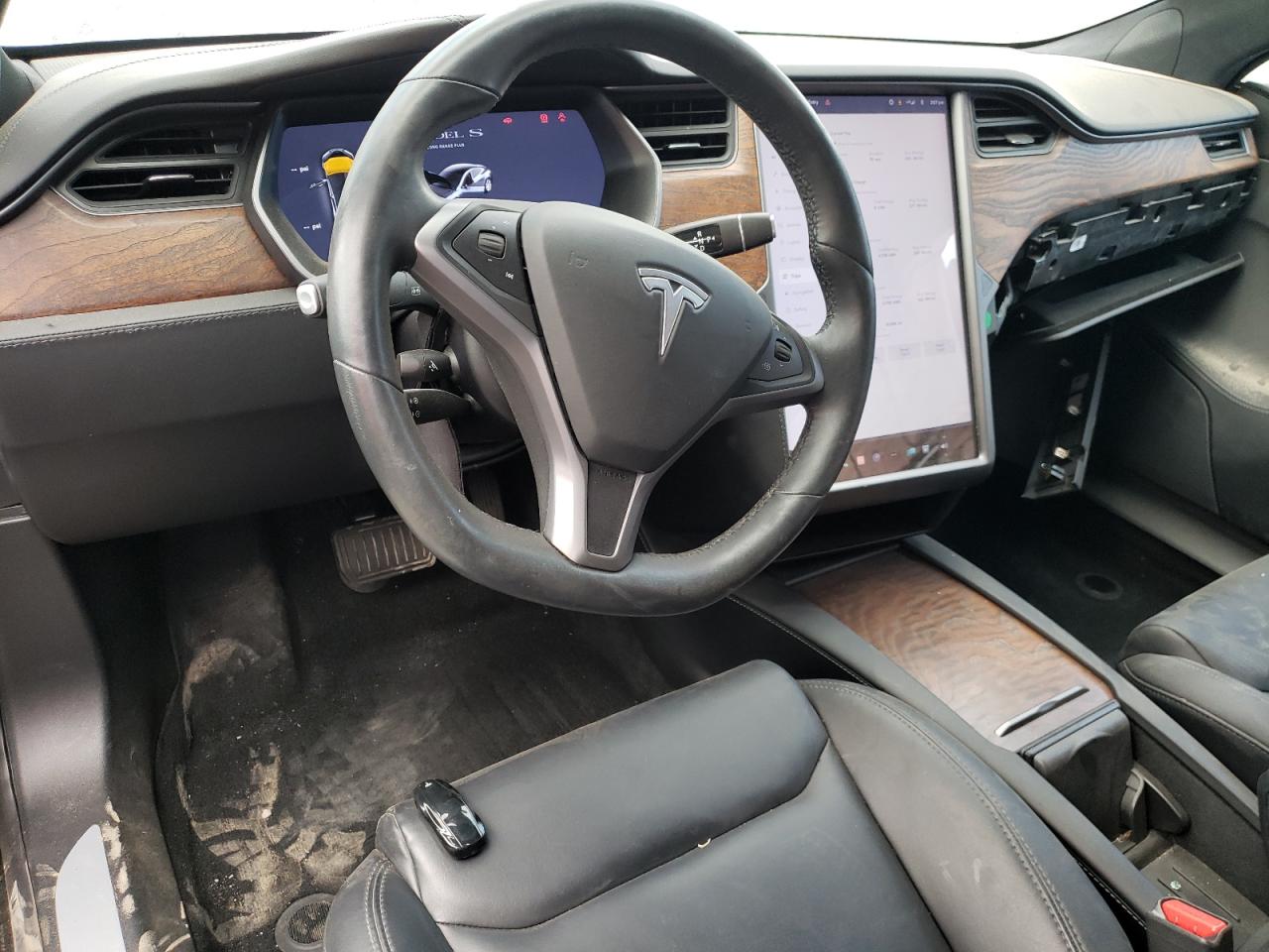 5YJSA1E26MF424053 2021 Tesla Model S