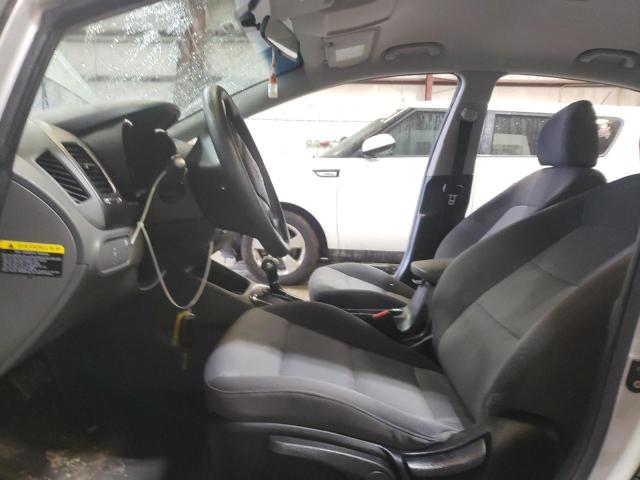 3KPFK4A70JE284603 KIA FORTE LX