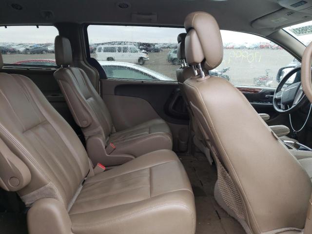 2015 CHRYSLER TOWN & COU 2C4RC1BG8FR742398