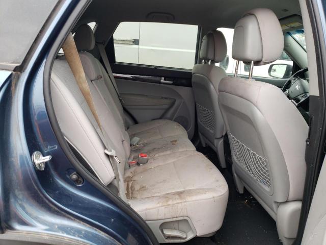 5XYKT3A62FG571092 KIA SORENTO LX