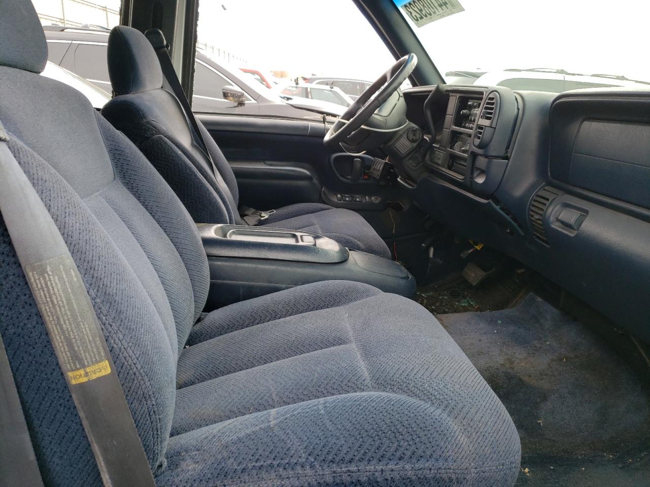 1997 GMC Yukon VIN: 1GKEK13R7VJ715086 Lot: 44108923