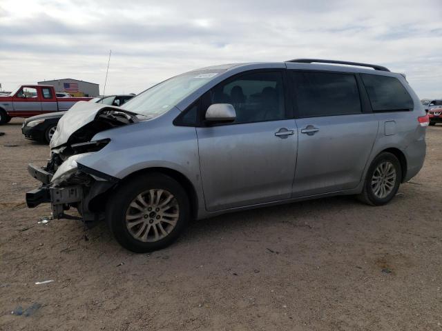 2014 Toyota Sienna XLE