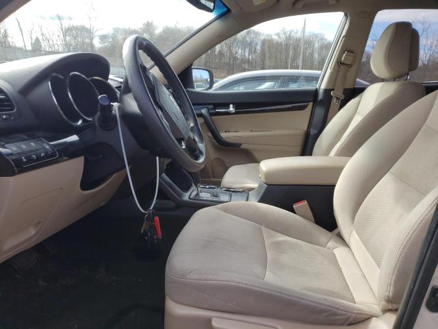 5XYKTDA12BG009908 KIA Sorento Base