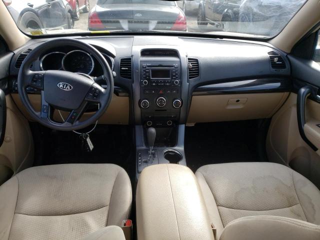 5XYKTDA12BG009908 KIA Sorento Base