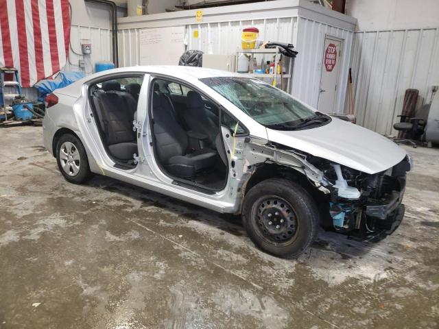 3KPFK4A70JE284603 KIA FORTE LX