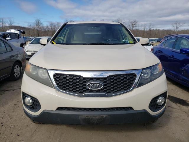 5XYKTDA12BG009908 KIA Sorento Base
