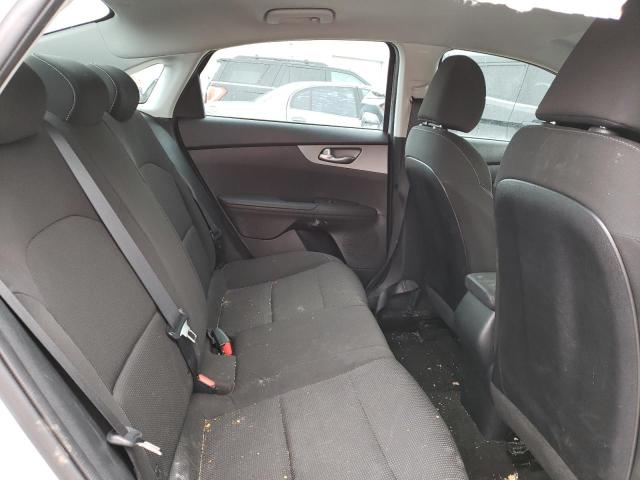 3KPF24AD5ME414112 KIA FORTE FE